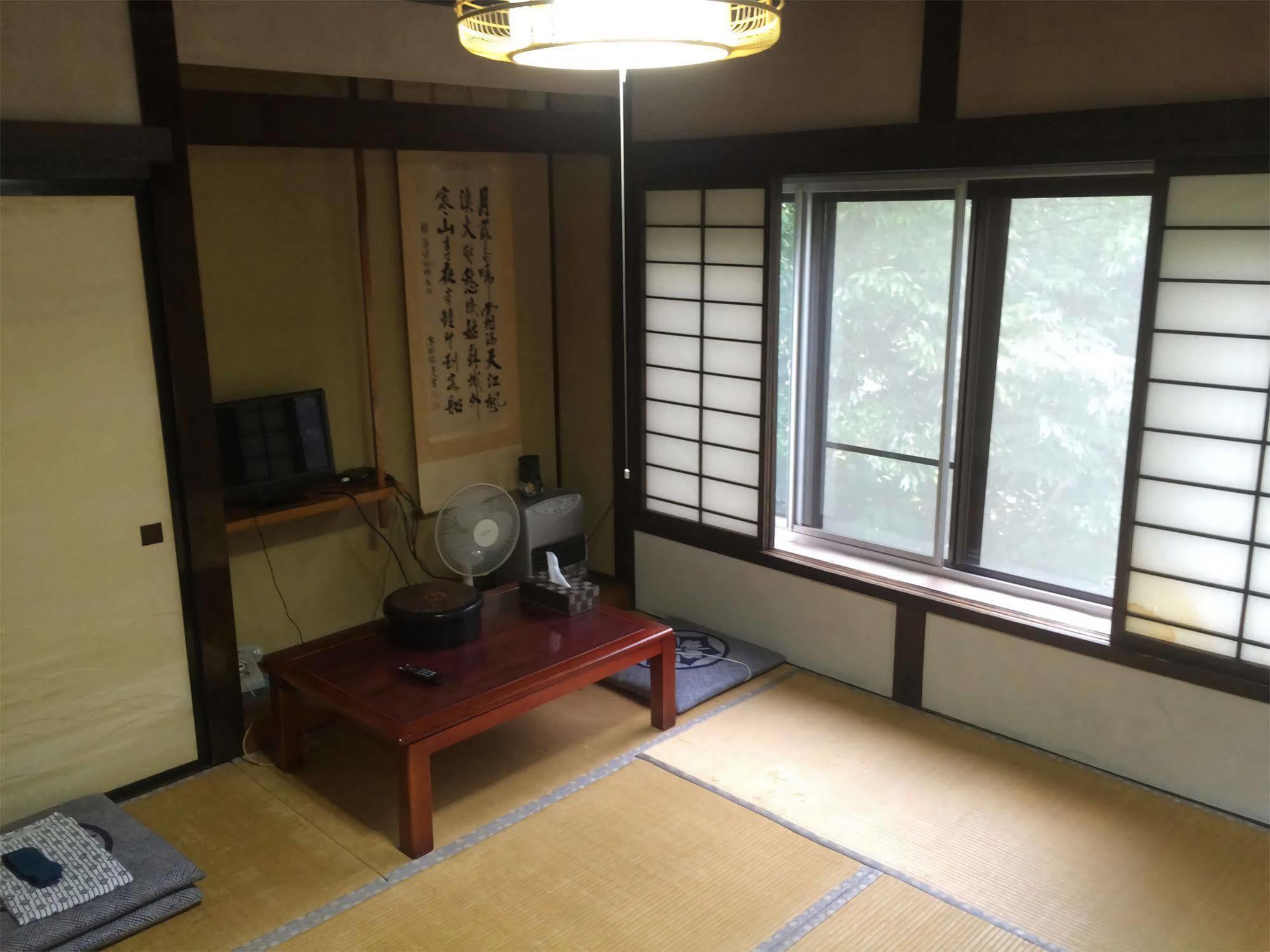 Onsen Minshuku Sakaeya Hotell Shizukuishi Exteriör bild